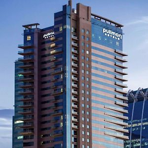 Pullman Jumeirah Lakes Towers Hotel y Residencia